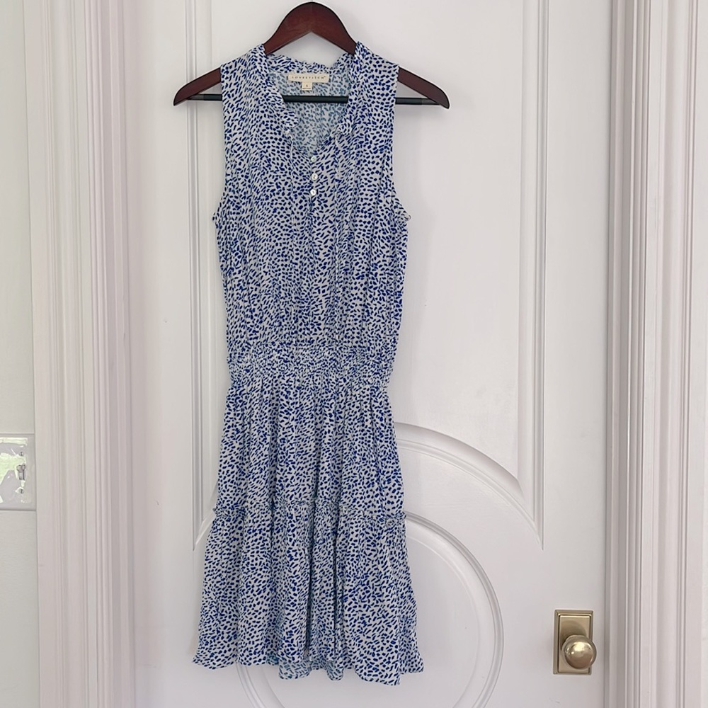 Love Stitch ~ Blue and White Dress ~ Size Small ~ excellent condition